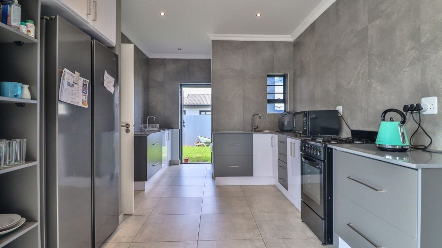 3 Bedroom Property for Sale in Fountains Estate Eastern Cape